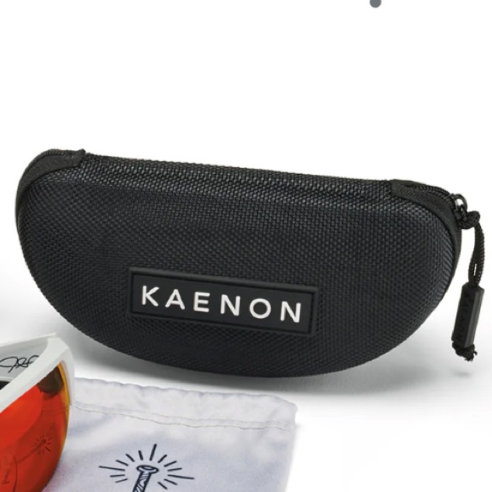Kaenon Black Sunglasses Case. Case in new condition